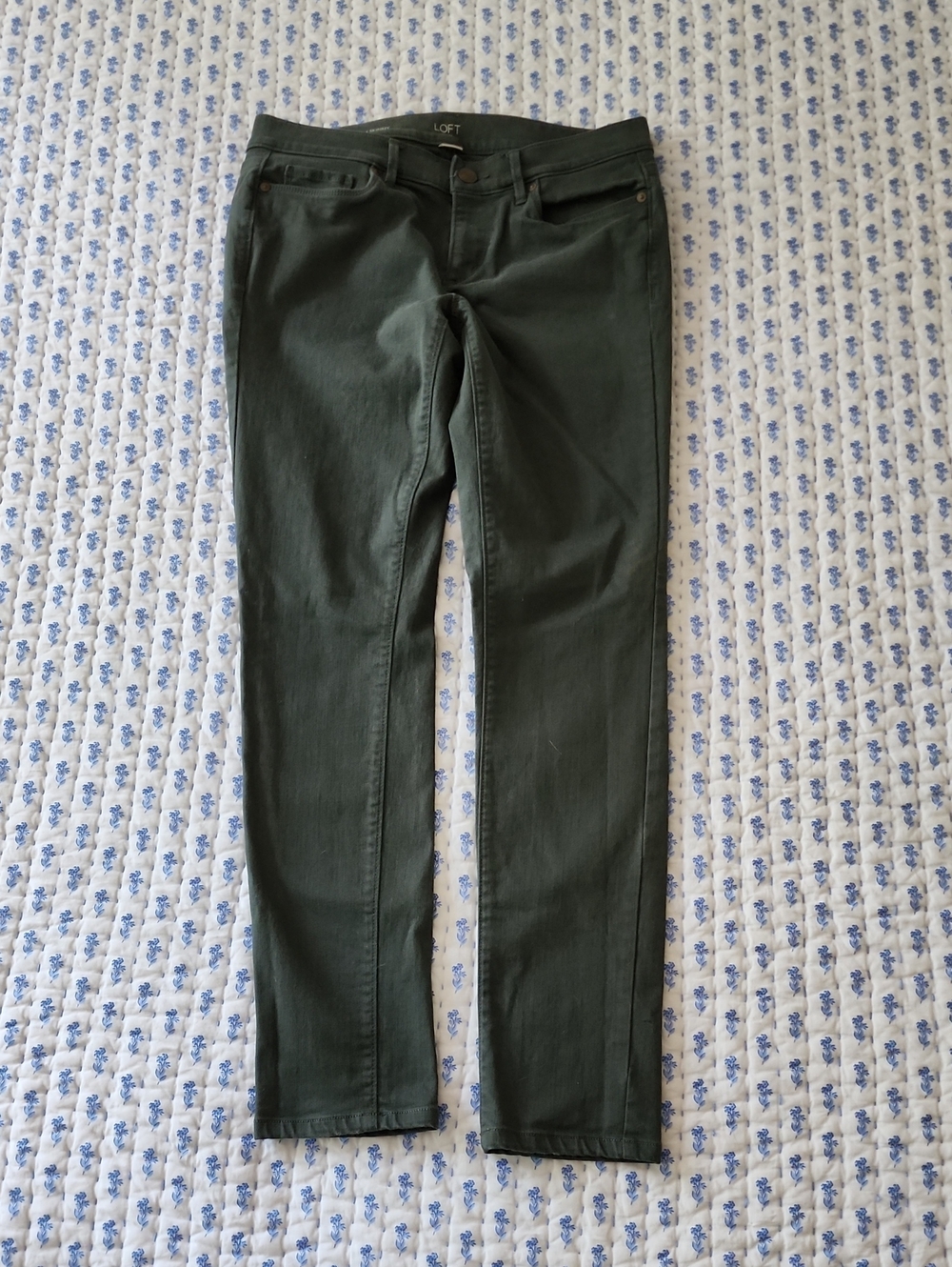 LOFT Outlet Forest Green Modern Skinny Casual Pants Jeans Size 4